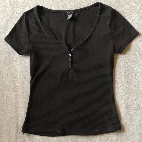 Black Ribbed Shirt - Picture 1 of 2